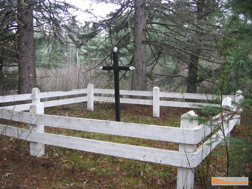 Grave site at Basin Depot.